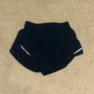 Lululemon navy hotty hot shorts